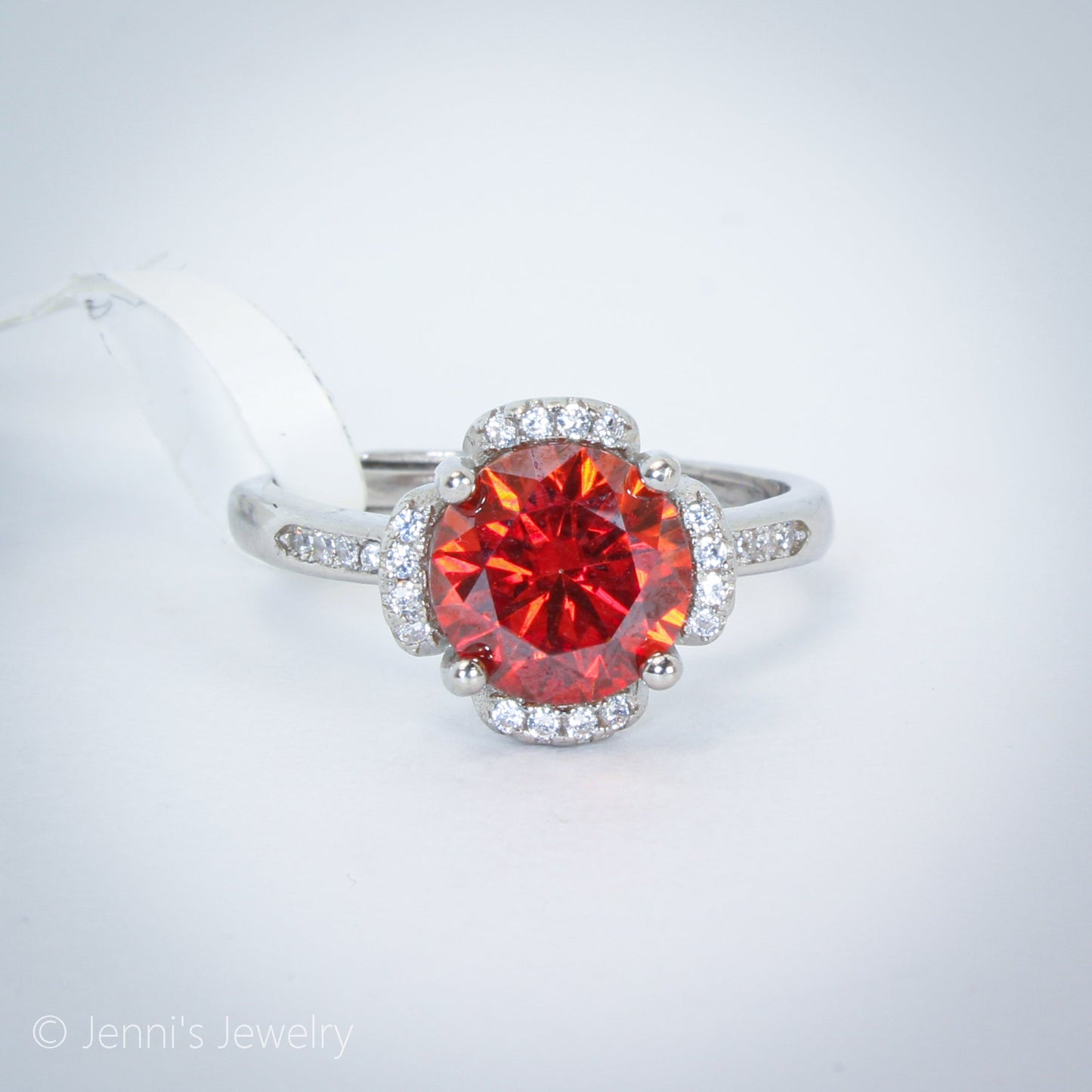 [QBF-SLH-J2011] Silver 925 2 CT Red Garnet Flower Shape Moissanite Ring