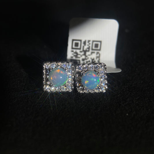 【YD-E01】Silver925 Opal Ear Studs Classic design