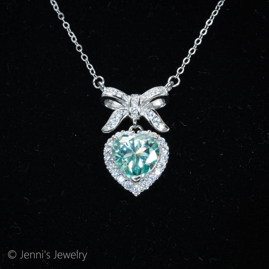 [YY-X2001] Silver 925 2 CT Heart Bowtie Green Moissanite Necklace